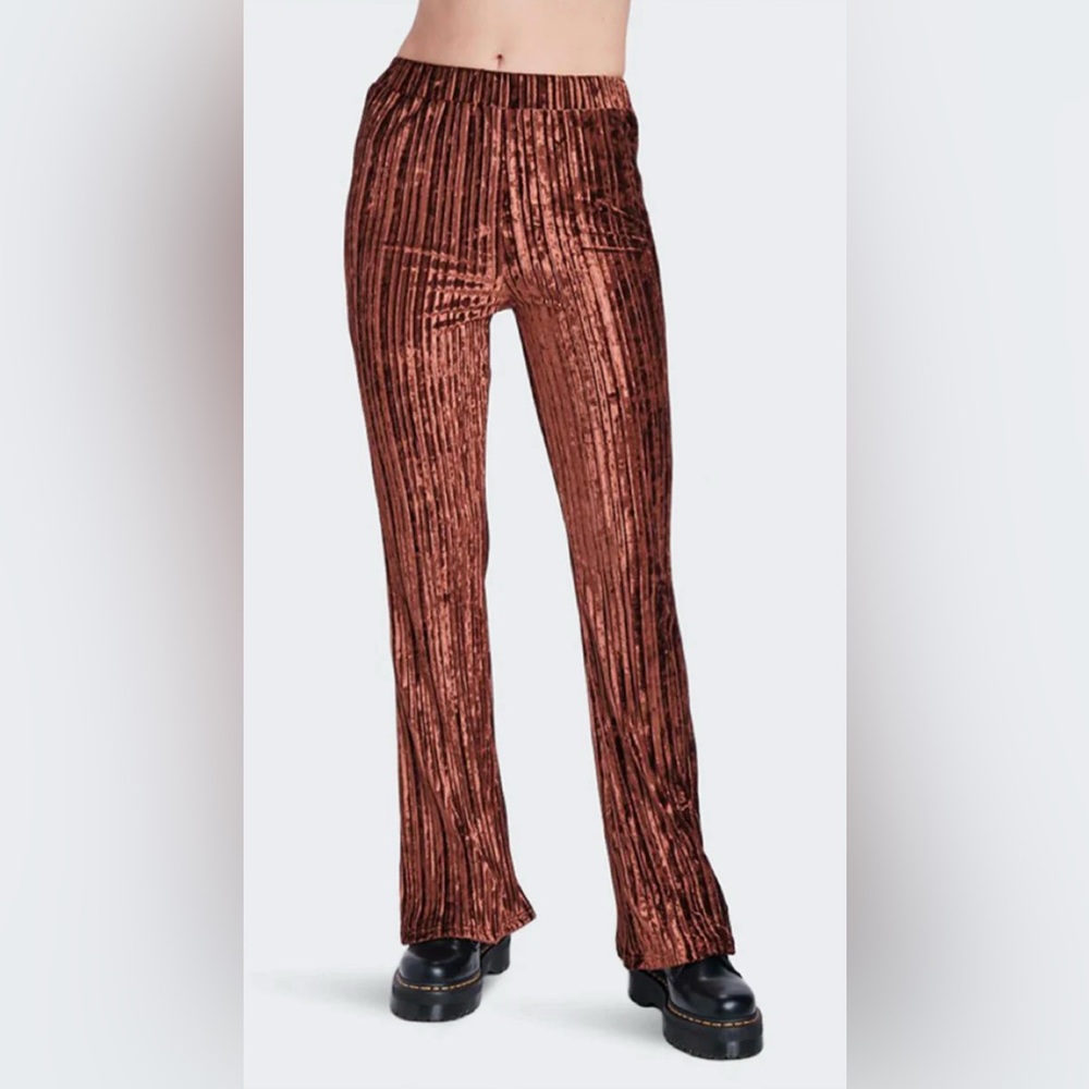 NWT En Saison Alexis Crushed Velvet Flared Pull On Pants Brown Metallic Bronze